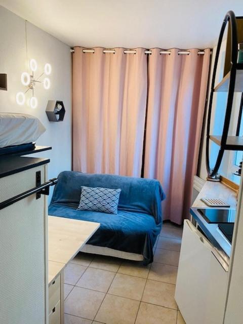Marais Square Du Temple Parking Apartment *